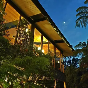 https://inn-at-volcano.hotelsinhawaii.org